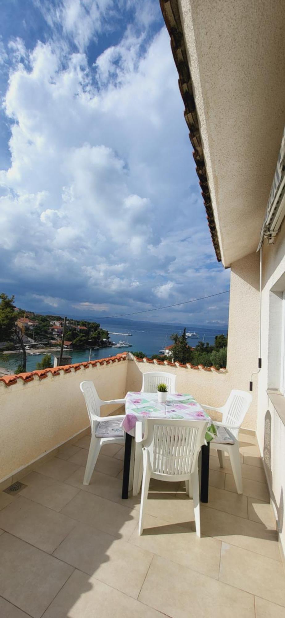 Apartments Solta Rogac Exterior photo